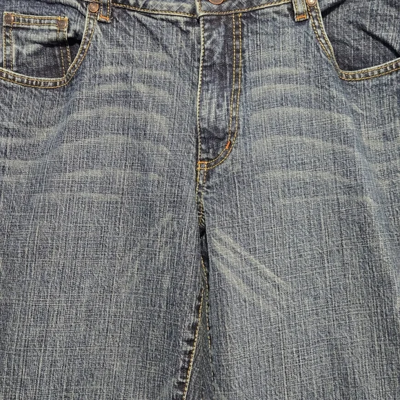 Faded Glory Women's Blue Stretch Flare Jeans- Size 16 Petite - Picture 2 of 4